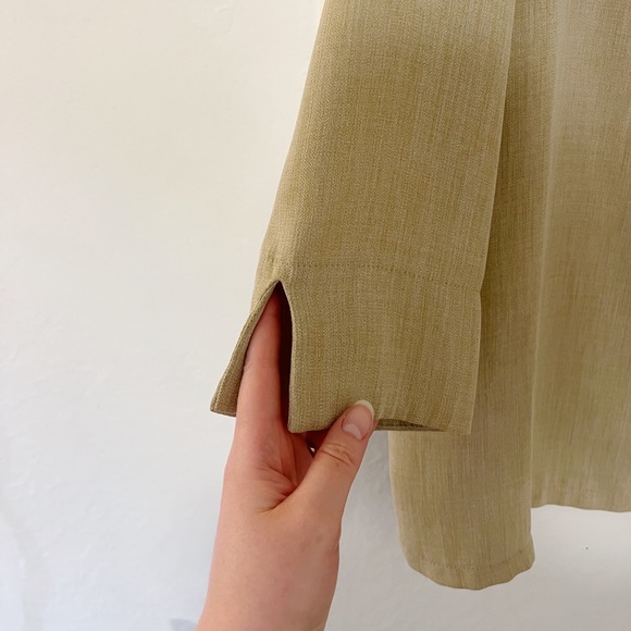 Collared Button Down Over Shirt 3/4 Length - Picture 2 of 4